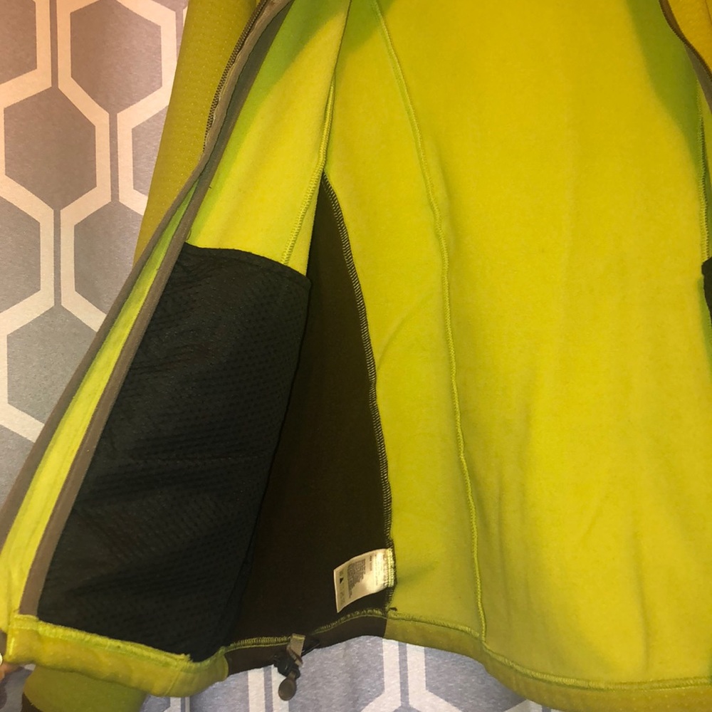 Cloudveil Jacket - image 4